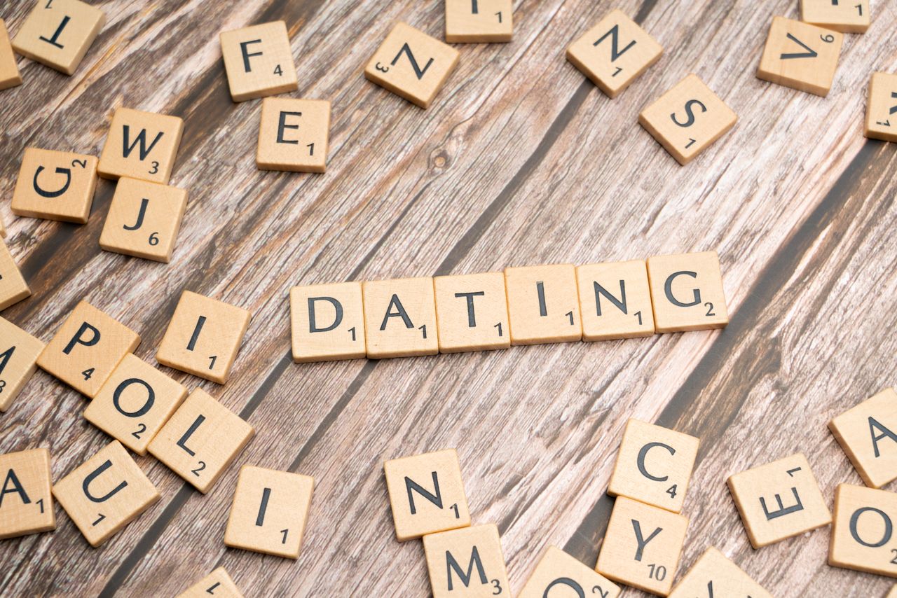 Scrabble - pexels-markus-winkler-1430818-19783682